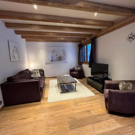 Apartment La Mont-blanc Chamonix