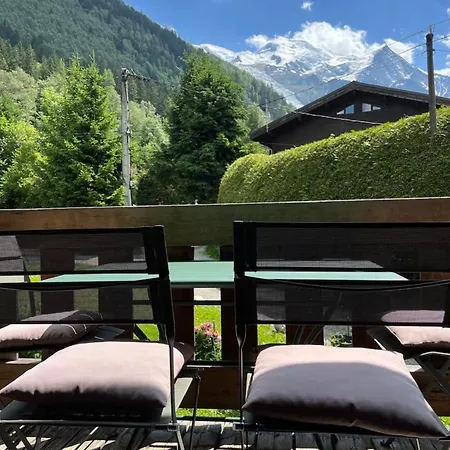 La Mont-blanc Chamonix Mont Blanc